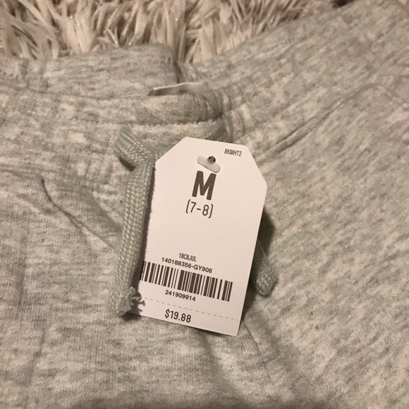 Girl sweatpants/Joggers. - Picture 1 of 2